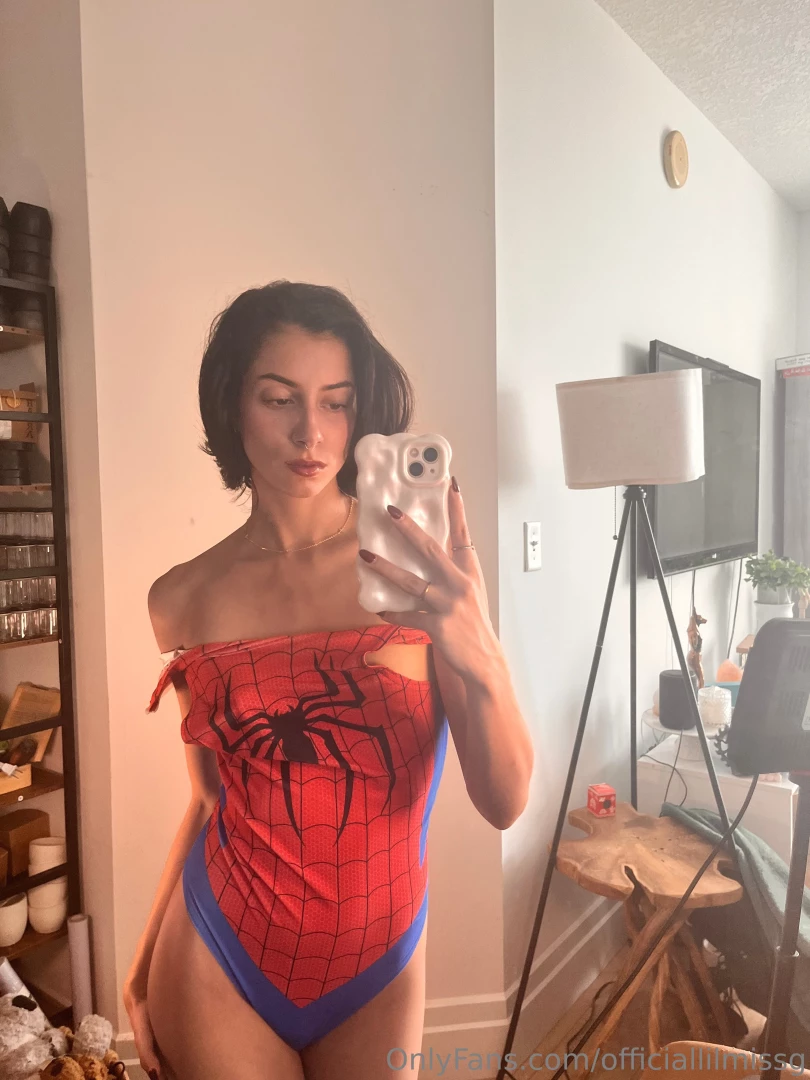Thoughts on spider girl cosplay 