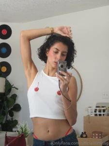 What content do you want to see more of dm me