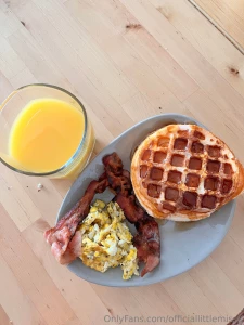 Do you like anime tip to see a little more of morning part 1