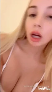 Nude video sent to your dms when you sub alissaquinn part 3