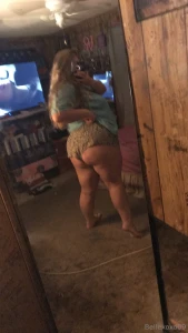 Tell me which pic is your favorite part 18