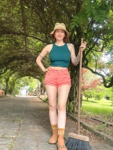 Little flashing break while i wreck the path i could be your neighbor