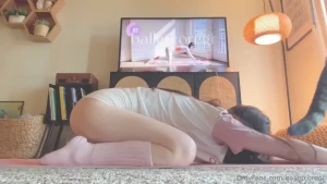 As much as i d love to say this is a video of my stretch routine as