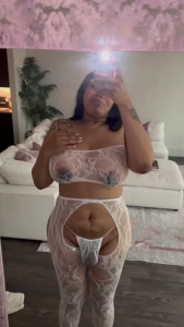 Tell me what you think do you like my outfit