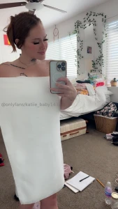 Unlock to see me drop my towel