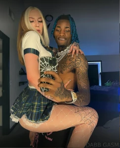 Let s have a game are you quick with your fingers the first fan to tip part 1