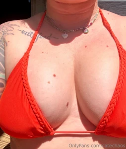 Who wants to rub me down with tanning oil