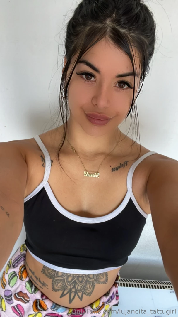 Lujancita-tattugirl part 1 