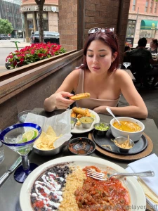Margs and munchin on flautas part 2