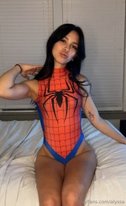 This outfit makes me wanna do slutty things