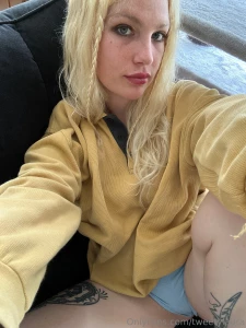 Swipe dm me i m boreddd part 2