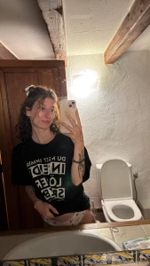 Heyy hier bin ich wieder und ich verspreche das ich jetzt mal ein