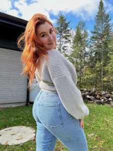 I look like i m craving a spank https onlyfans com isla-moon c295 part 1