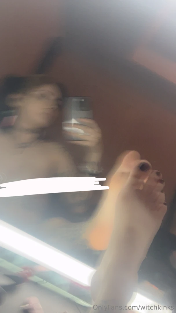 I fell out of my chair mid foot pic life is meaningless 