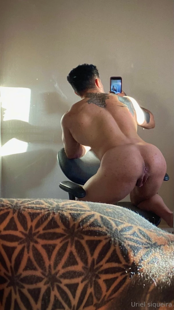 Come suck me until i come and i can t take it anymore writhing on your 