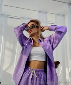 Tell me your favorite color in the comments