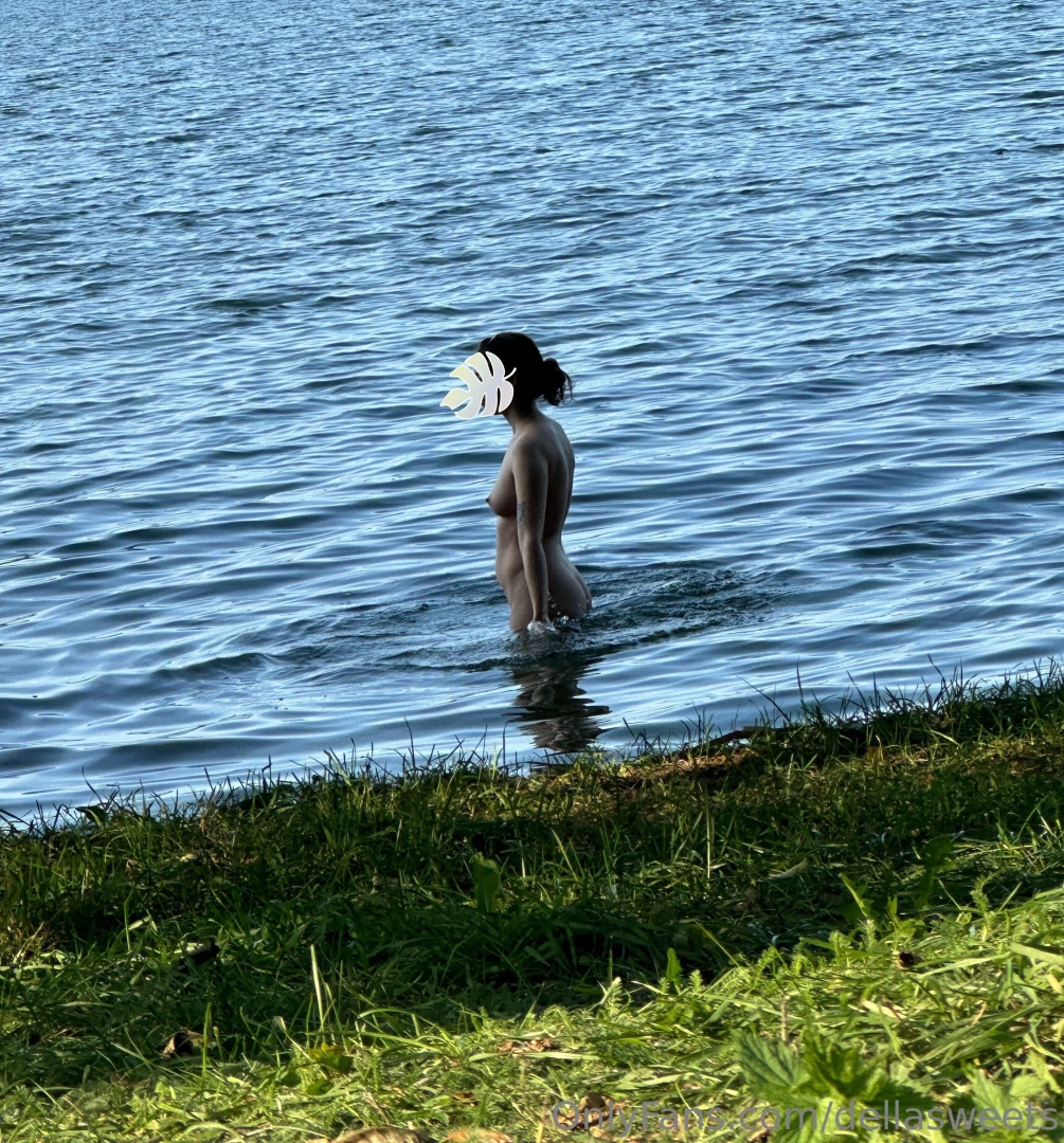 Why summer passes so fast i mean one second im running with my titties part 1 