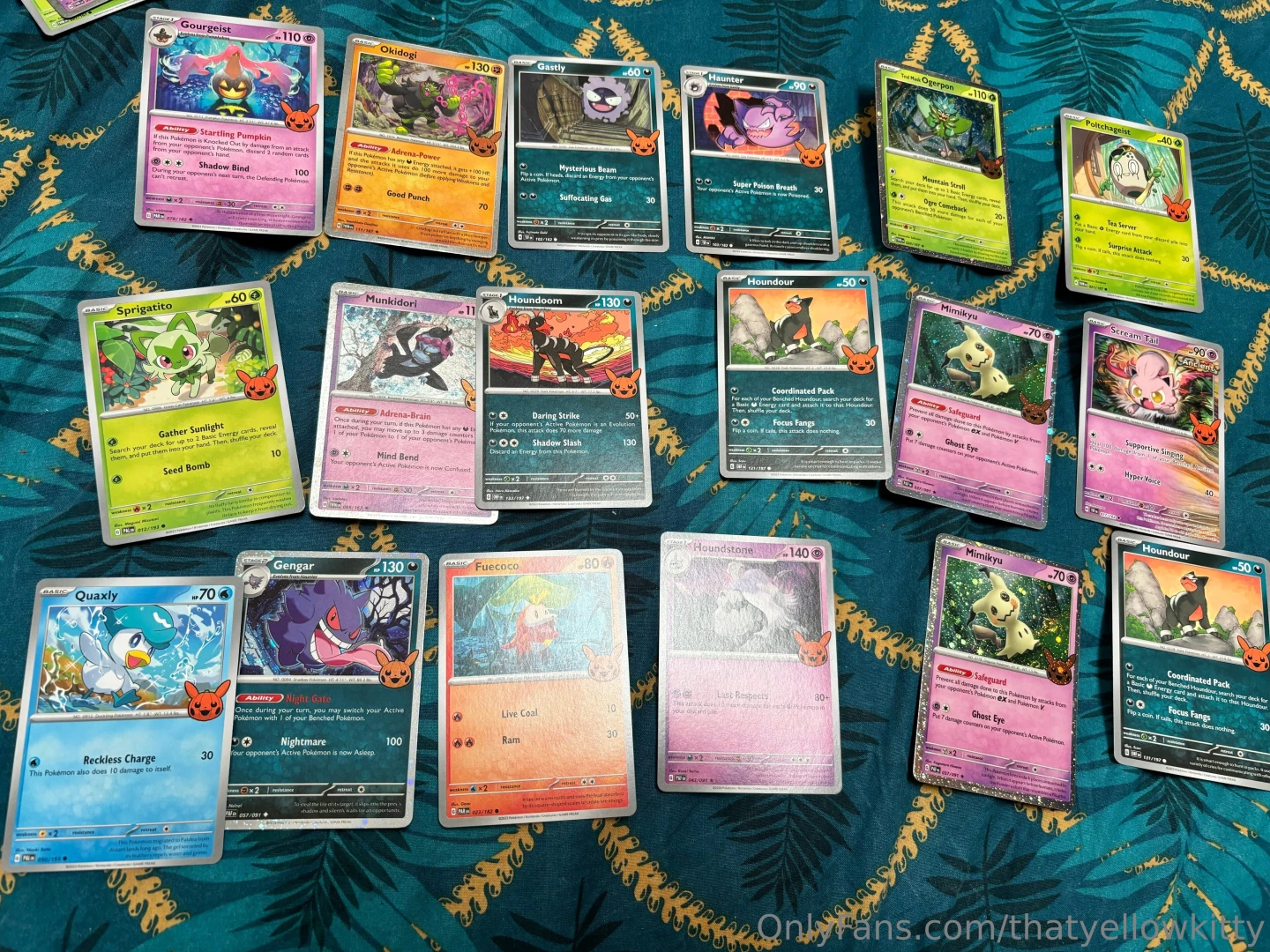 Thank you to everyone who bought me a pack of cards for halloween i 