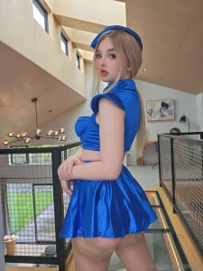 Do i look like someone you d want to corrupt or someone who secretly