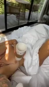 I wanna wake up next to you part 1