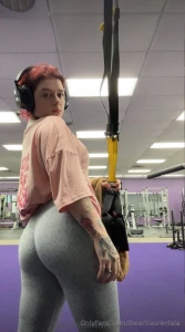 Vermilionvixenfree knows just how to get your motor revving nbsp she part 6