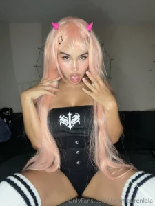 Wanna play part 1610