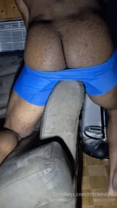 Arm rest humping fucking come worship this ass while i hump the arm