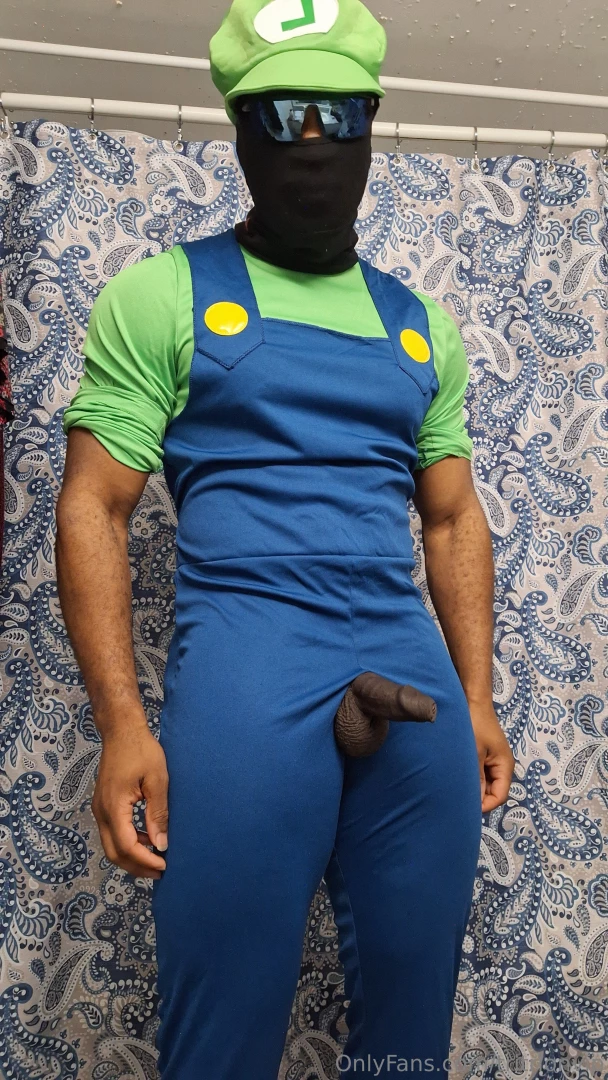 Go check out onlyfans com tritrion for all the fire content 