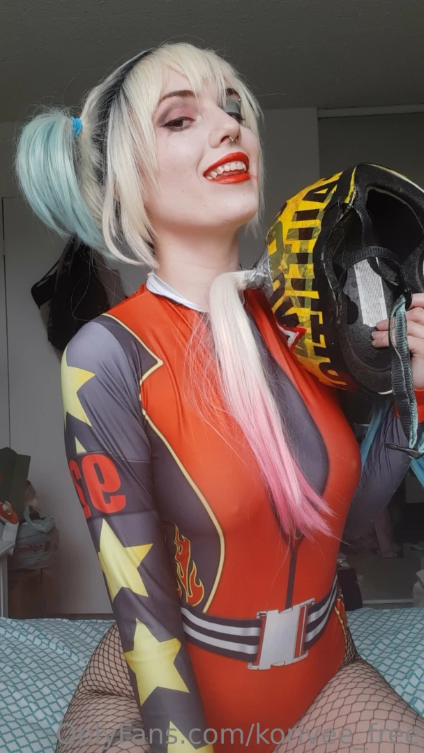 Harley quinn nudes lewds for her lil puddin s part 1 