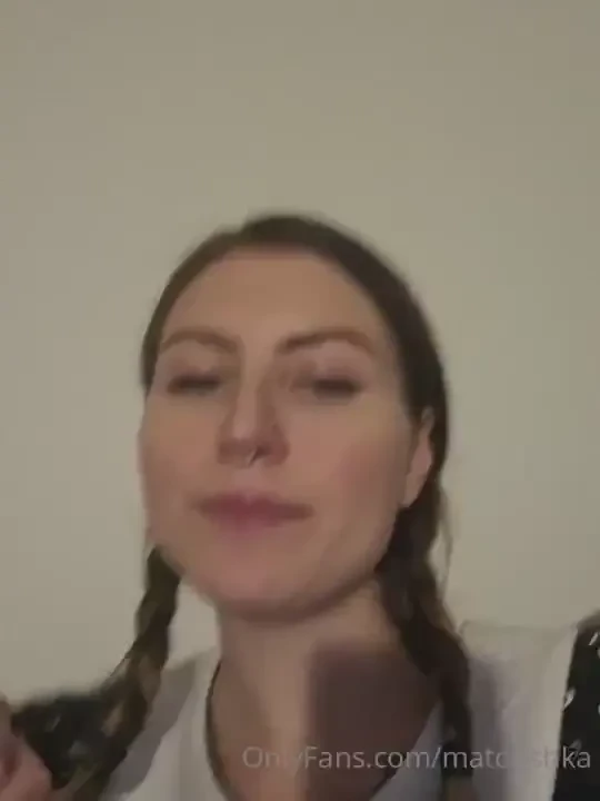 Mood right now is premi re vid o en fran ais second video in english part 1 