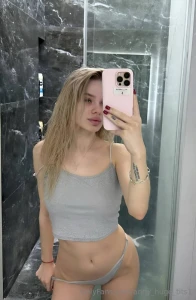 Hello i m sylvia sylwia_laly i m 20 and between lectures i love part 314