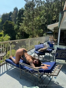 Lol omg cakesworldxx invited me over today and i walked out on the