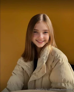 Mayamelody is wet right now her mayamelody body needs affection and