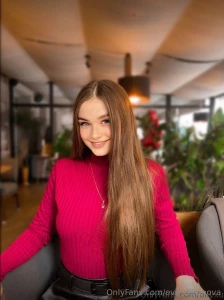 Join her as she spreads her legs for camera ollyxu ollyxu ollyxu