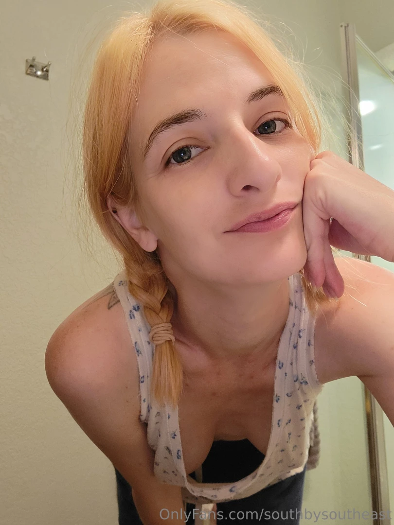 Good morning my sweeties i just wanted to take a moment to tell y all 