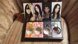 To the fan who sent this to me thank you soooo much i loooove itttt