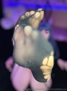 Swipe for bunny feet part 12