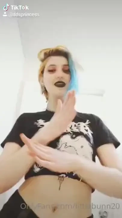 Cum play with me on my v i p page https onlyfans com littlebunn 