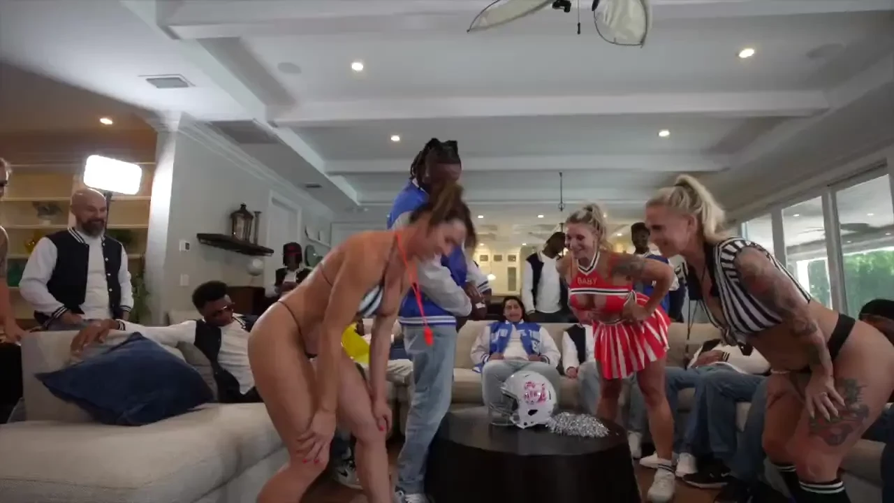 Brand new unreleased full scene the hotwife tour miami cheerleaders part 1 