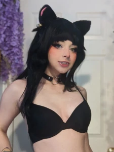 I made a post about being horny but then i got shy and deleted it part 1