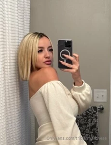 Btw i m not wearing any pants