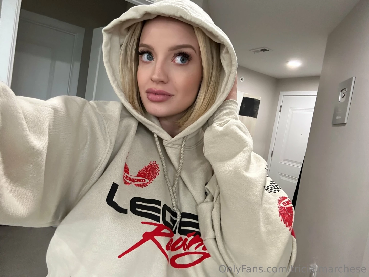 This head is full of naughty thoughts 