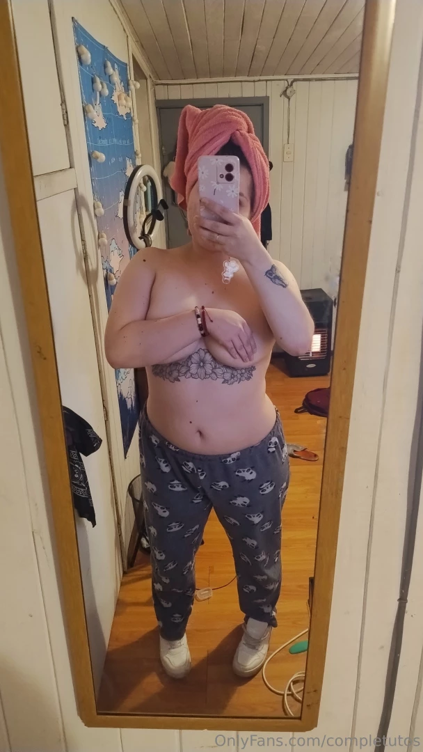 Lamento estar tan desaparecida pronto subir fotitos estoy esperando 