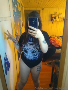 Holi uwu ya les mande fotitos a los chico que mandaron propina hacemos