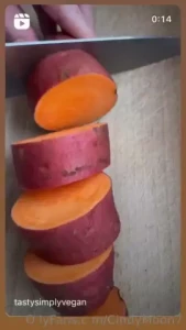 Can t sleep i m good just had to bad bitch 4 a minute going thru