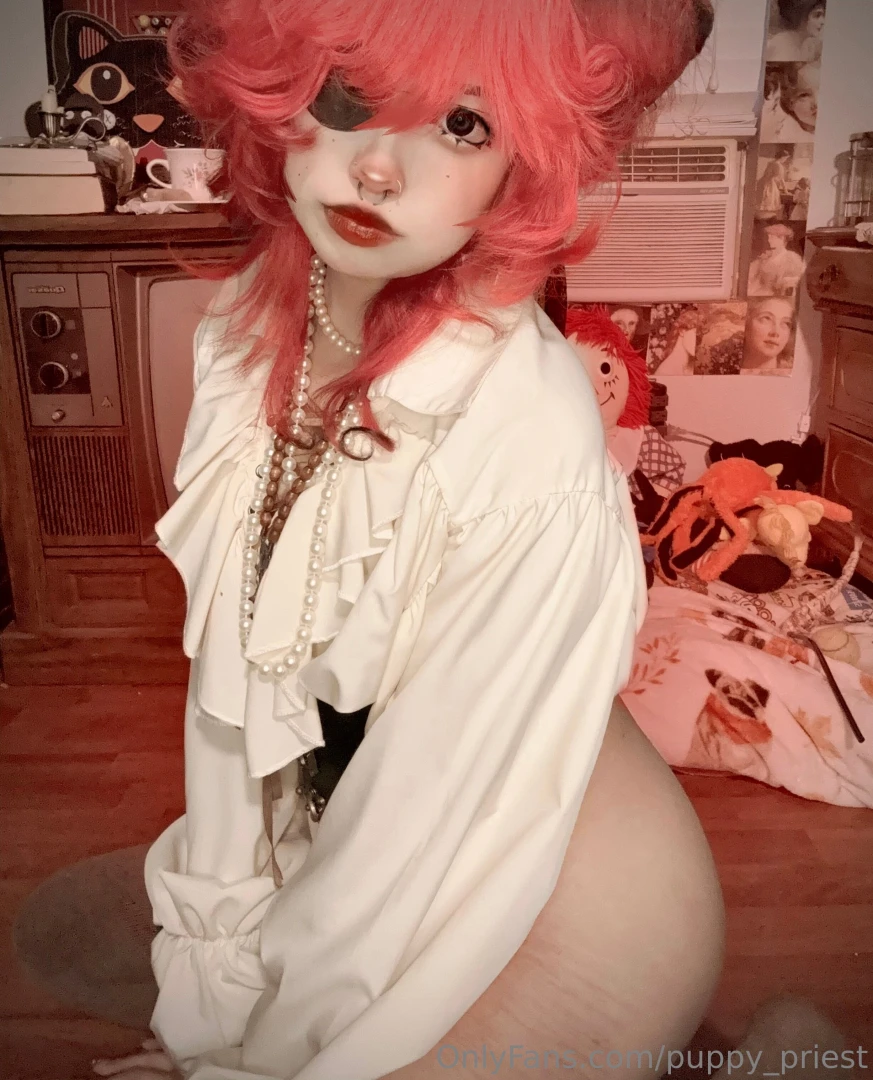 Femboy foxy cosplay arrrrr i bet i can find a good use for that peg part 1 