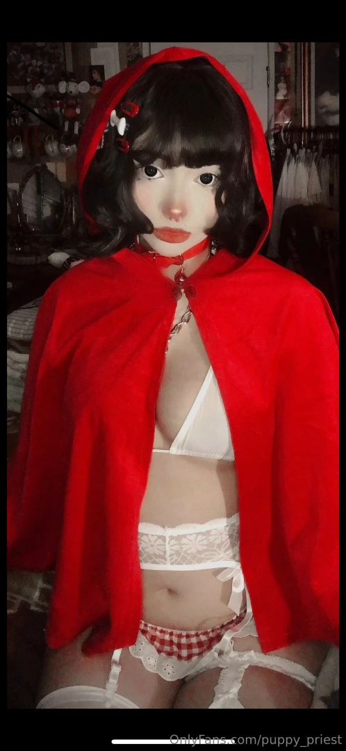 Little red riding hood cosplay plus up close boobie pics i ll redo the part 5 