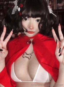 Little red riding hood cosplay plus up close boobie pics i ll redo the