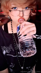 Let s stay hydrated friends lt 33 old pic of me when i was 18 part 2