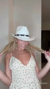 Kisses for my cowboys part 1